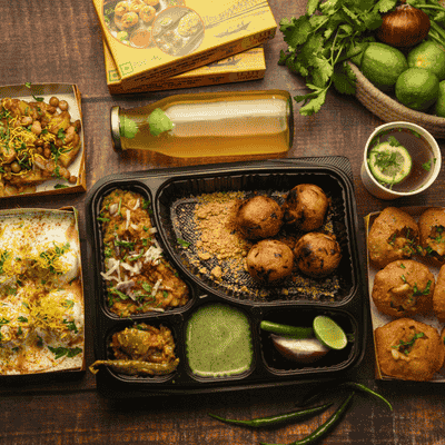 Regular Puchka (6pcs) +Litti Chokha (4pcs) +Dahi Vada (4pcs) +Aloo Kaabli Chaat (200g) +Choose Your Drinks