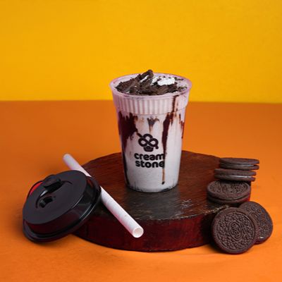 Creamy Oreo Thick Shake