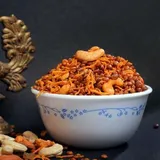 Dal Moth / Kaju