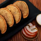 Karijelu / Sugar & Coconut