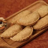 Karijelu / Dry Fruits