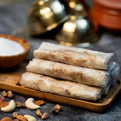 Pootharekulu / Sugar With Dry Fruits