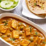 Matar Paneer + 4 Tawa Roti