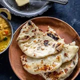 Hari Mirch Butter Naan