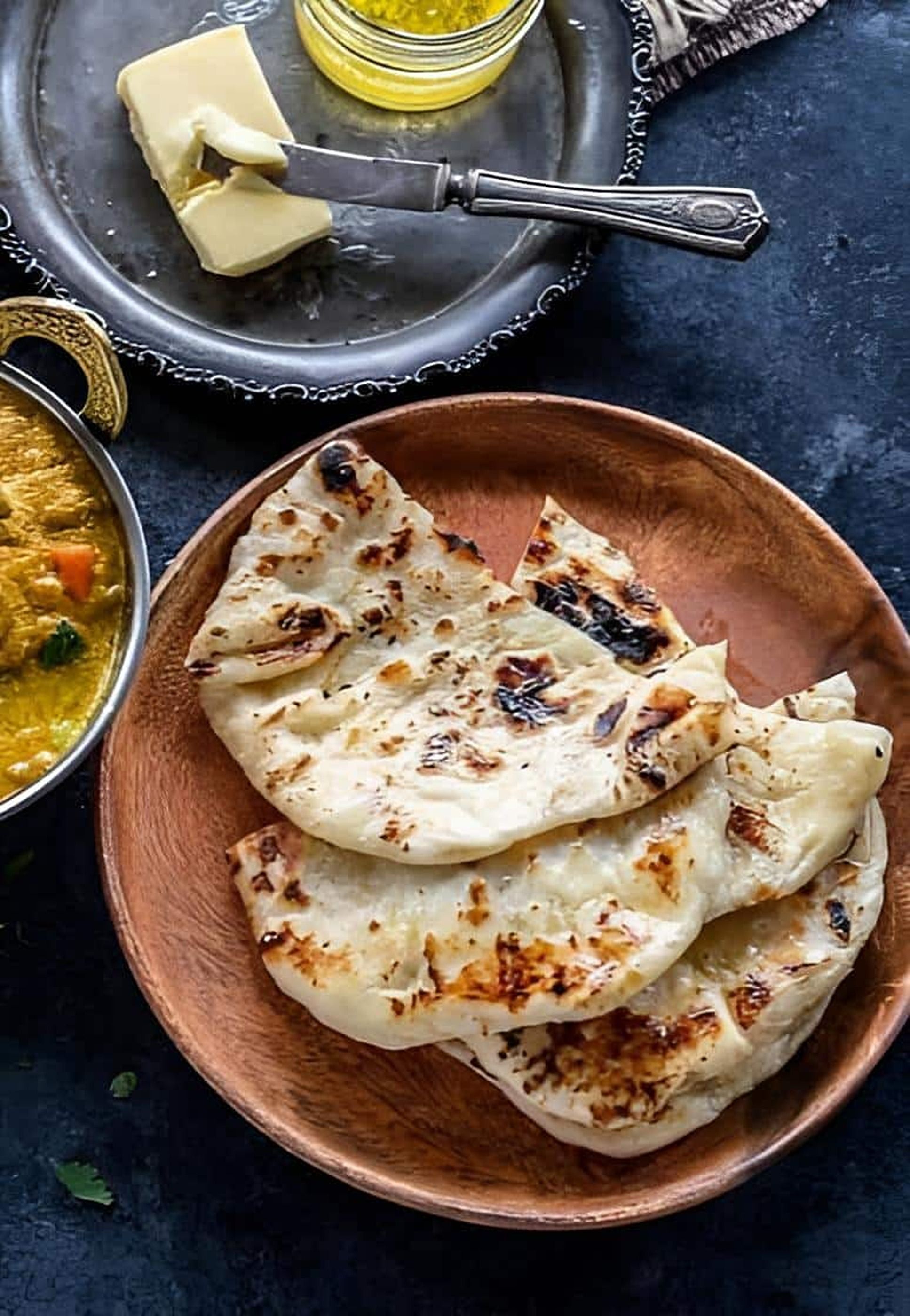 Hari Mirch Butter Naan