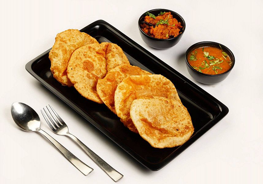 Poori+Aloo+Kaddu Sabzi(Purani Delhi Waala)