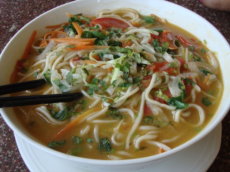 Chicken Thukpa (Bhutanese)