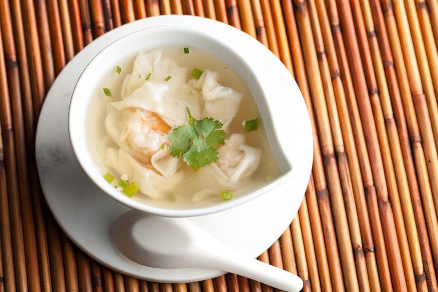 Prawn Wonton Noodle Soup (Chinese)
