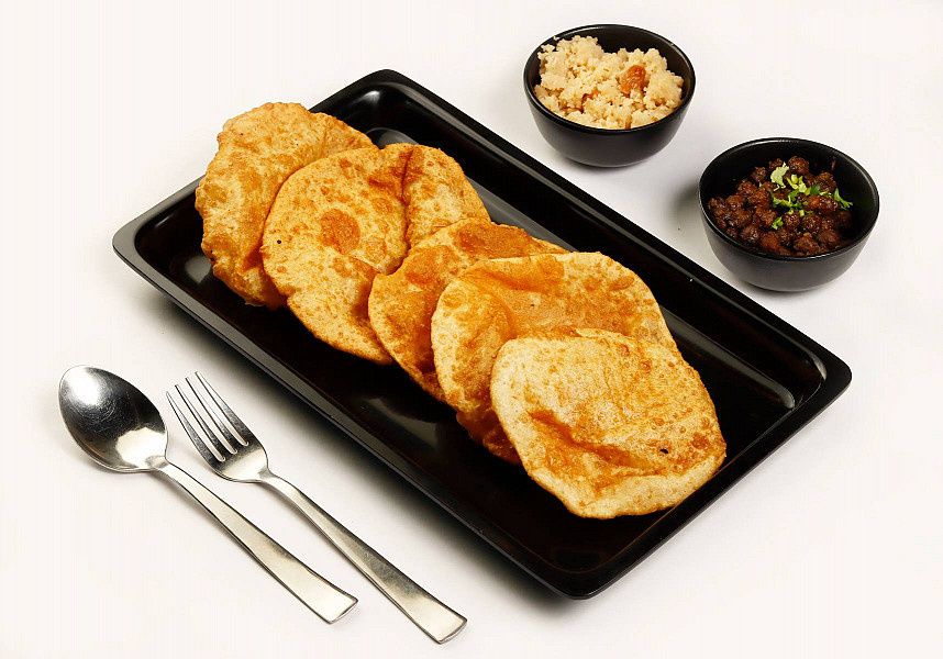 Poori Halwa Kaale Chane
