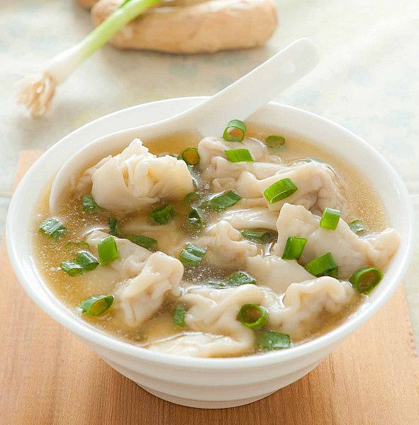 Veg Wonton Noodle Soup (Chinese)