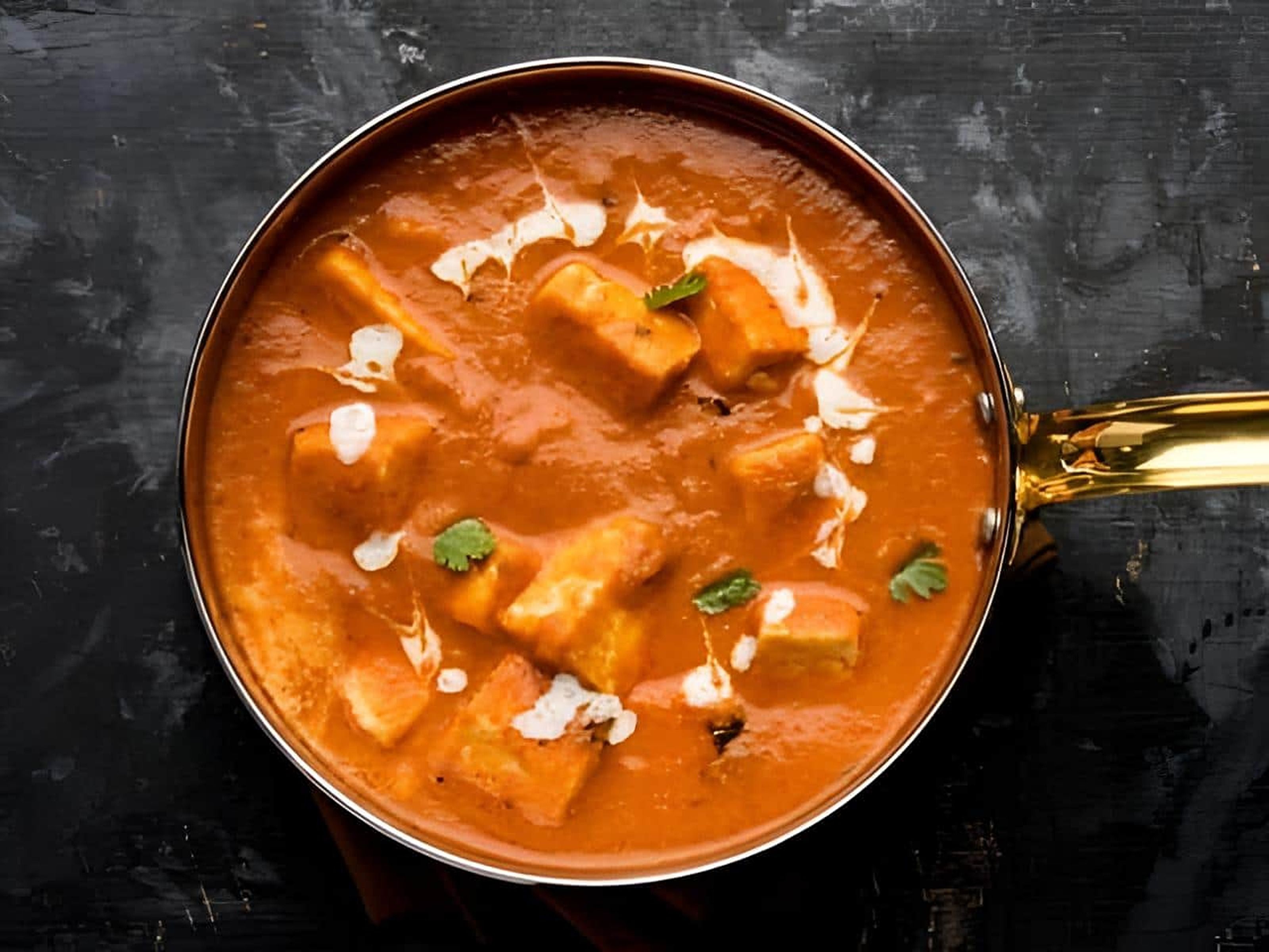 Shahi Durbaar Paneer Kesariya