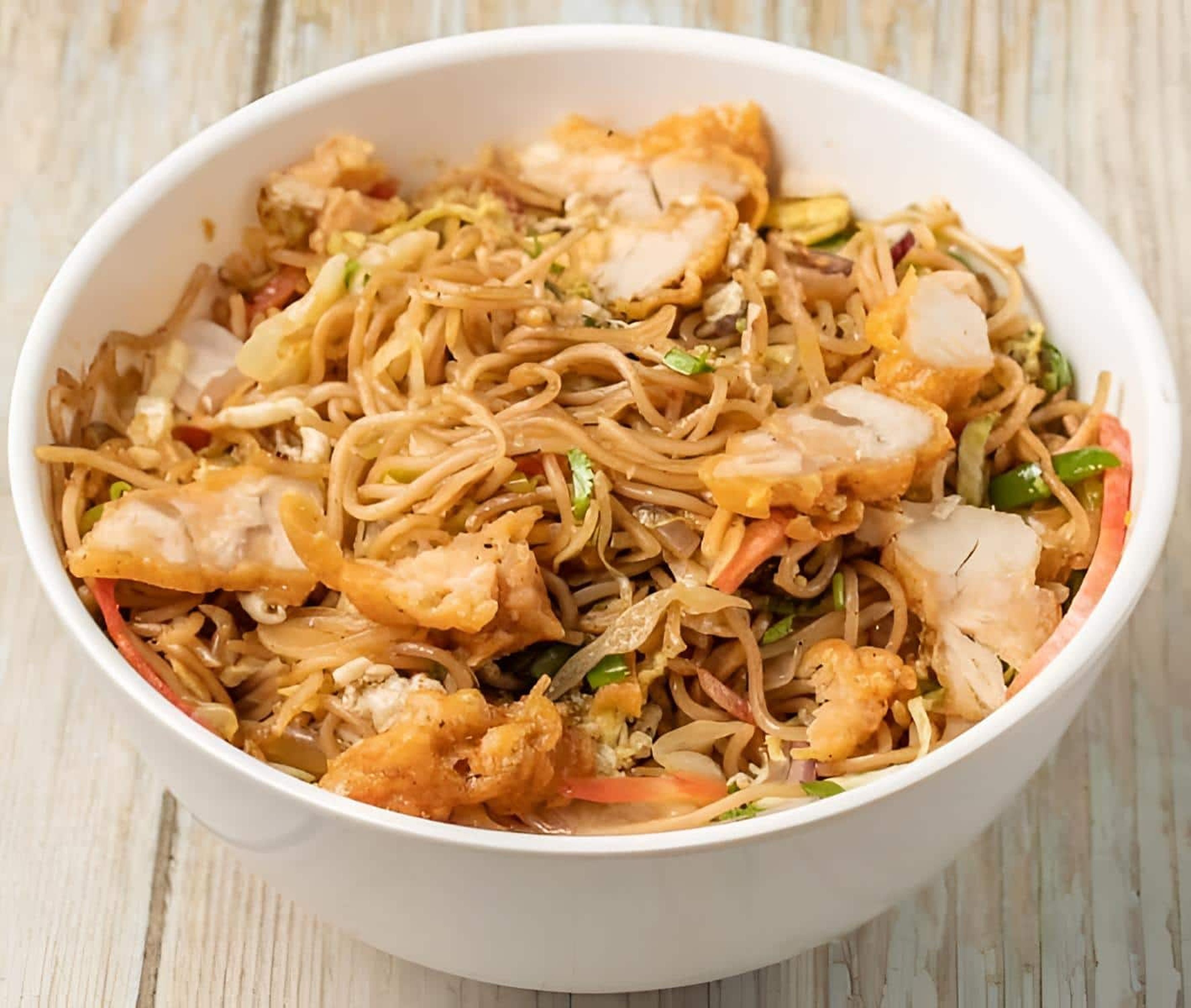 Chicken Egg Chowmein(650 ML Pack)