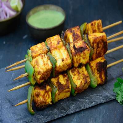 Achari Paneer Tikka