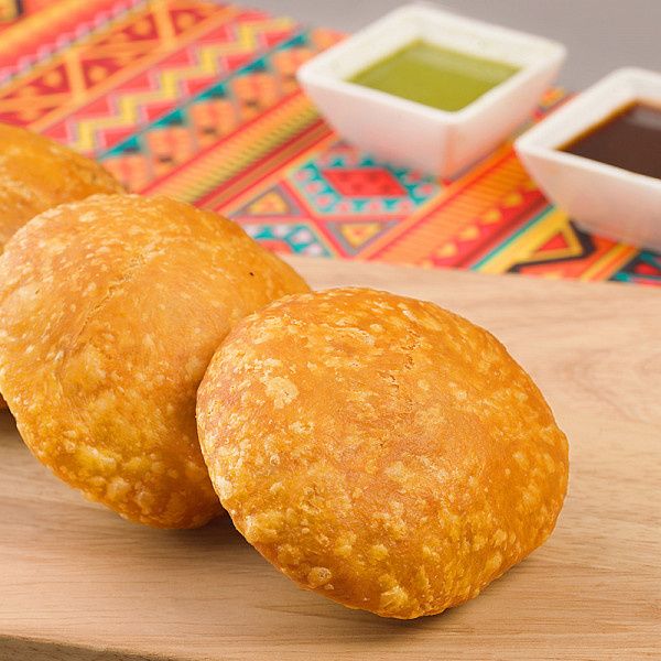 Khasta Dal Kachori With Chutney 2 Pcs