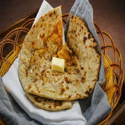 Tandoori Aloo Paratha With Achaar