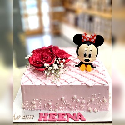 Miney Mouse cake