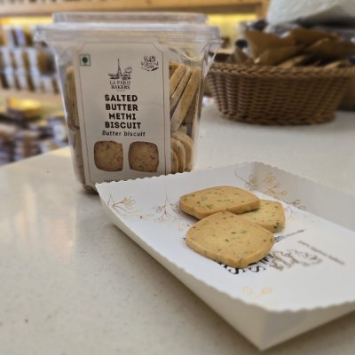 Butter Methi Salted Biscuit