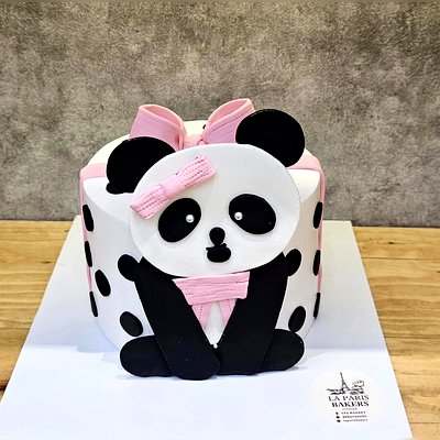 panda theme cake
