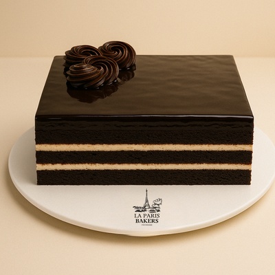 Hazelnut Praline Cake