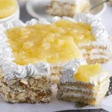 Eggless Fresh Cream Pineapple Cake [500g]