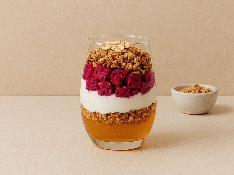 Dragon Fruit Parfait (Gluten Free, Low Cal)