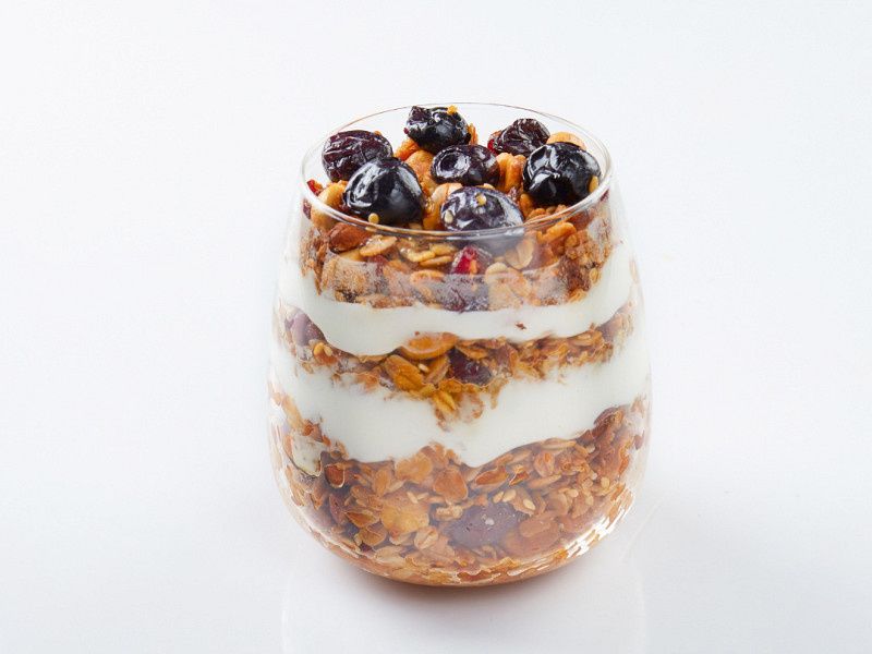 Blueberry Honey Parfait (Gluten Free, Low Cal)