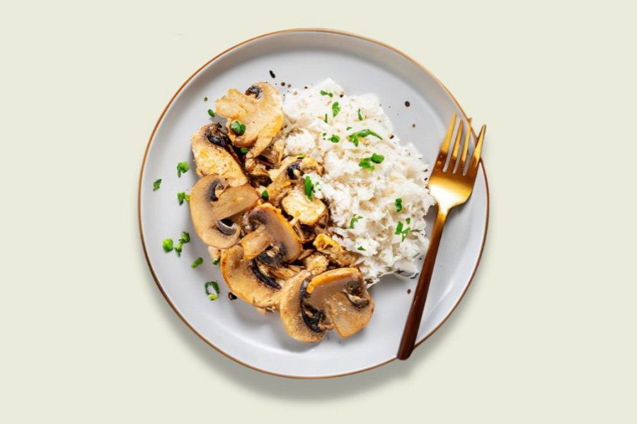 Chicken & Mushroom Stroganoff ( Gluten - Free, High Protein, Low Carb)