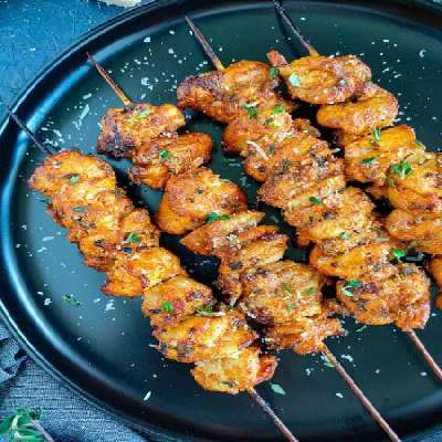 Boneless Chicken Garlic Tikka