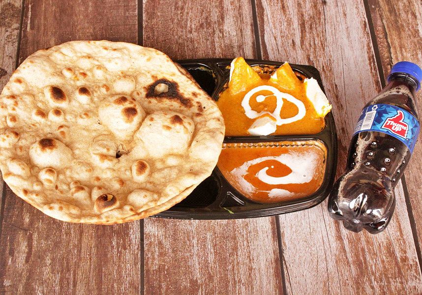 Shahi Paneer+Dal Makhni+ Roti Thali With Gulab Jamun