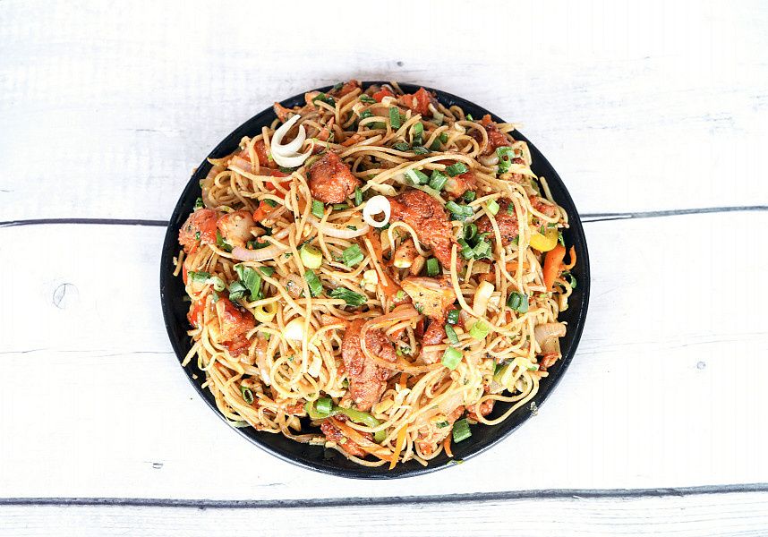 Veg Chilly Garlic Noodles