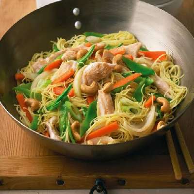 Chicken Singapore Noodles