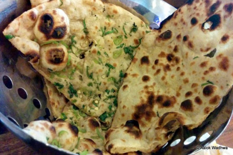Hari Mirch Paratha