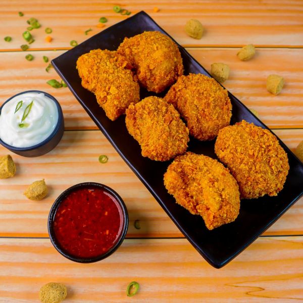 Veg Kurkure Atta Momos [6 Pcs]