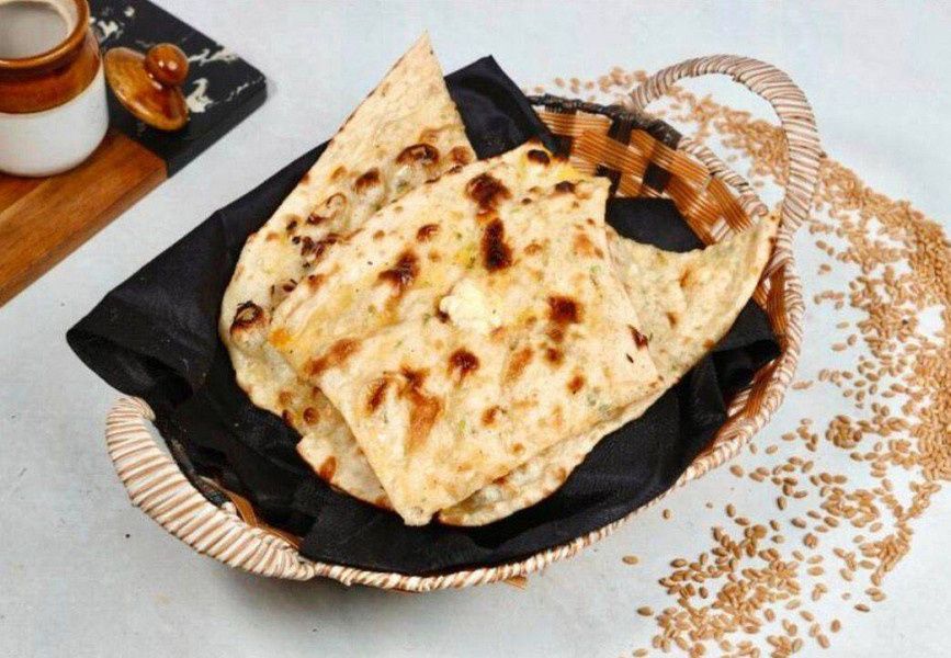 Tandoori Naan (Butter)