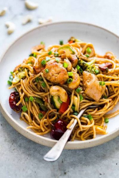 Chicken Chilly Garlic Noodles