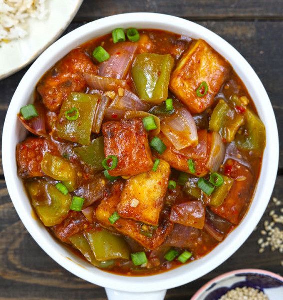 Chilly Paneer Or Mushroom Or Chaap Gravy