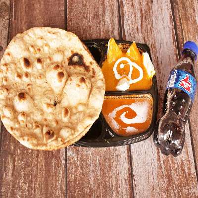 Shahi Paneer+Dal Makhni+ Roti Thali With Gulab Jamun