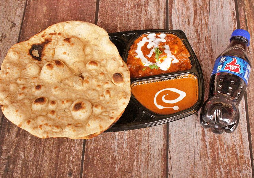 Matar Paneer+ Dal Makhni+ Roti Thali With Gulab Jamun