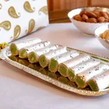 Kaju Pista Roll
