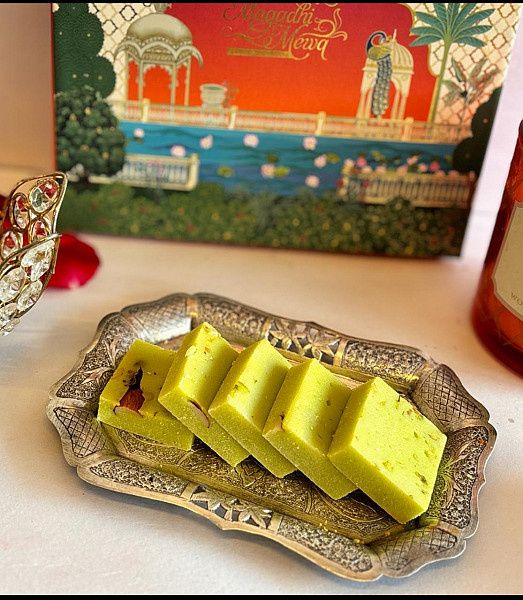 Pista Burfi