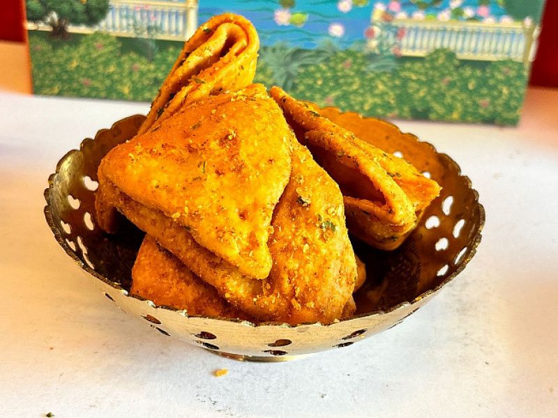 Pudina Mathri 200 Gm