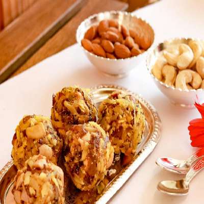 Dry Fruit Laddoo