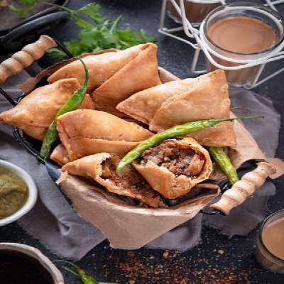 Delhi Samosa (1 Pc)