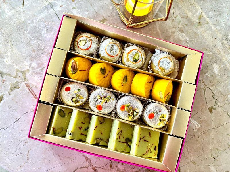 Gifting Khova Mix Sweet  Boxes 500gm