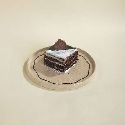 Chocolate Truffle Pastry (150 Gms)