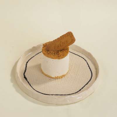 Lotus Biscoff Cheesecake  (150 Gms)