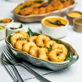 [WITH SAMBAR 250ML] Medu Vadai [13 Pcs, BITE SIZED]