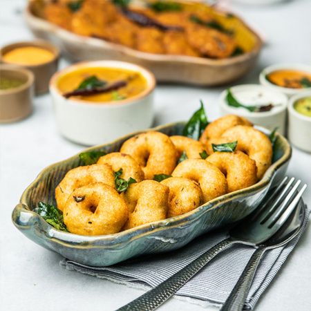 [WITHOUT SAMBAR] Medu Vadai [13 Pcs BITE SIZED]