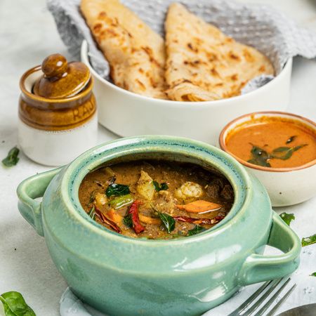 [SPICY] Parottas & Karaikudi Vegetable Curry