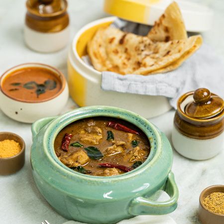 [SPICY] Parottas & Karaikudi Chicken Curry